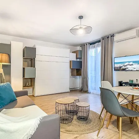 Homey Helsinki - Hyper Centre - Proche Geneve - Terrasse Privee - Wifi & Netflix *