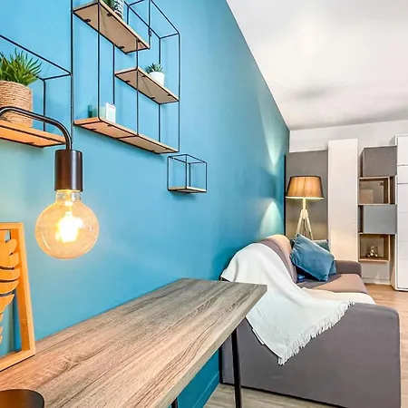 Homey Helsinki - Hyper Centre - Proche Geneve - Terrasse Privee - Wifi & Netflix *