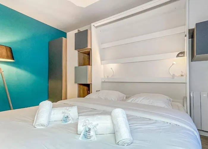 Apartamento Homey Helsinki - Hyper Centre - Proche Geneve - Terrasse Privee - Wifi & Netflix *